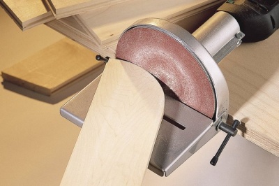 Круг абразивный шлифовальный на липучке Ø125 P180 (УПАКОВКА ПО 100ШТ)